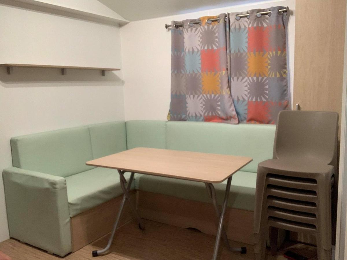 Mobilehome 8 Personnes Avec Clim Situe Aux Sables Du Midi ヴァンドル・プラージュ エクステリア 写真