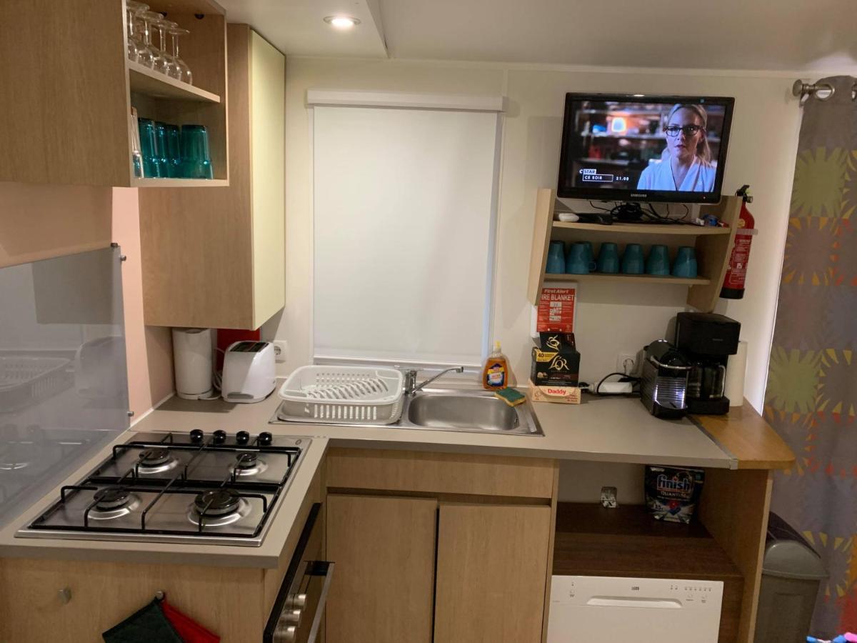 Mobilehome 8 Personnes Avec Clim Situe Aux Sables Du Midi ヴァンドル・プラージュ エクステリア 写真