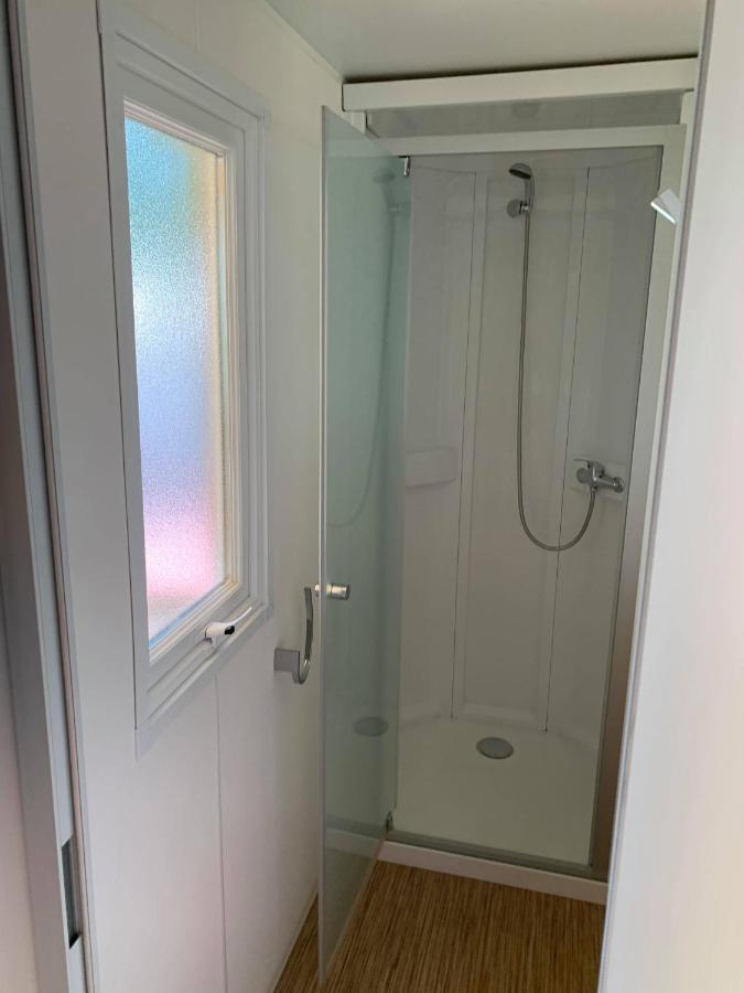 Mobilehome 8 Personnes Avec Clim Situe Aux Sables Du Midi ヴァンドル・プラージュ エクステリア 写真